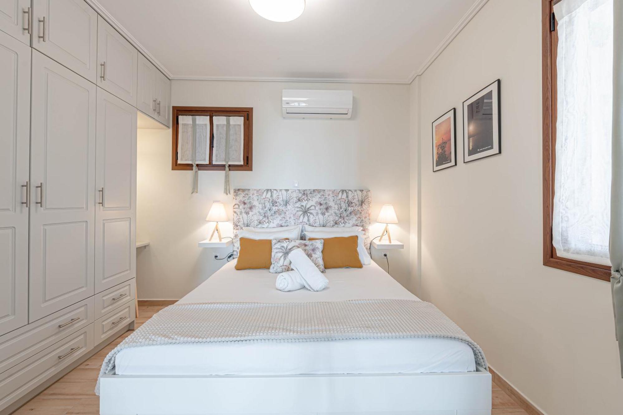 Paralio Astros Beachfront Suites Xiropigado Dış mekan fotoğraf
