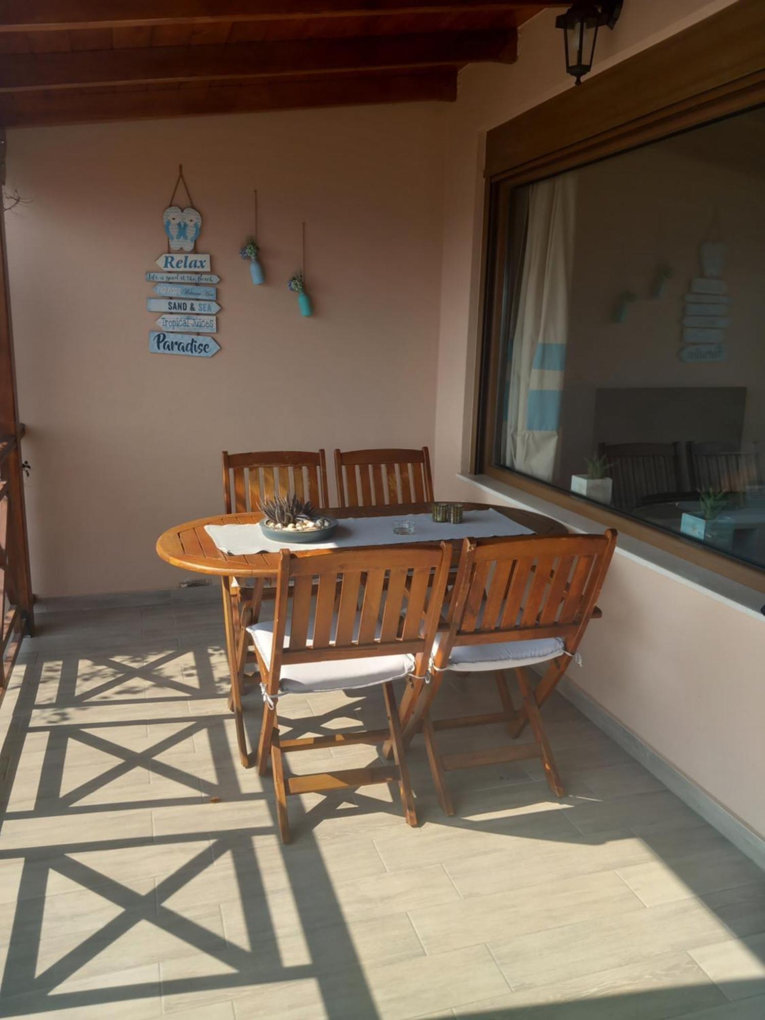 Paralio Astros Beachfront Suites Xiropigado Oda fotoğraf